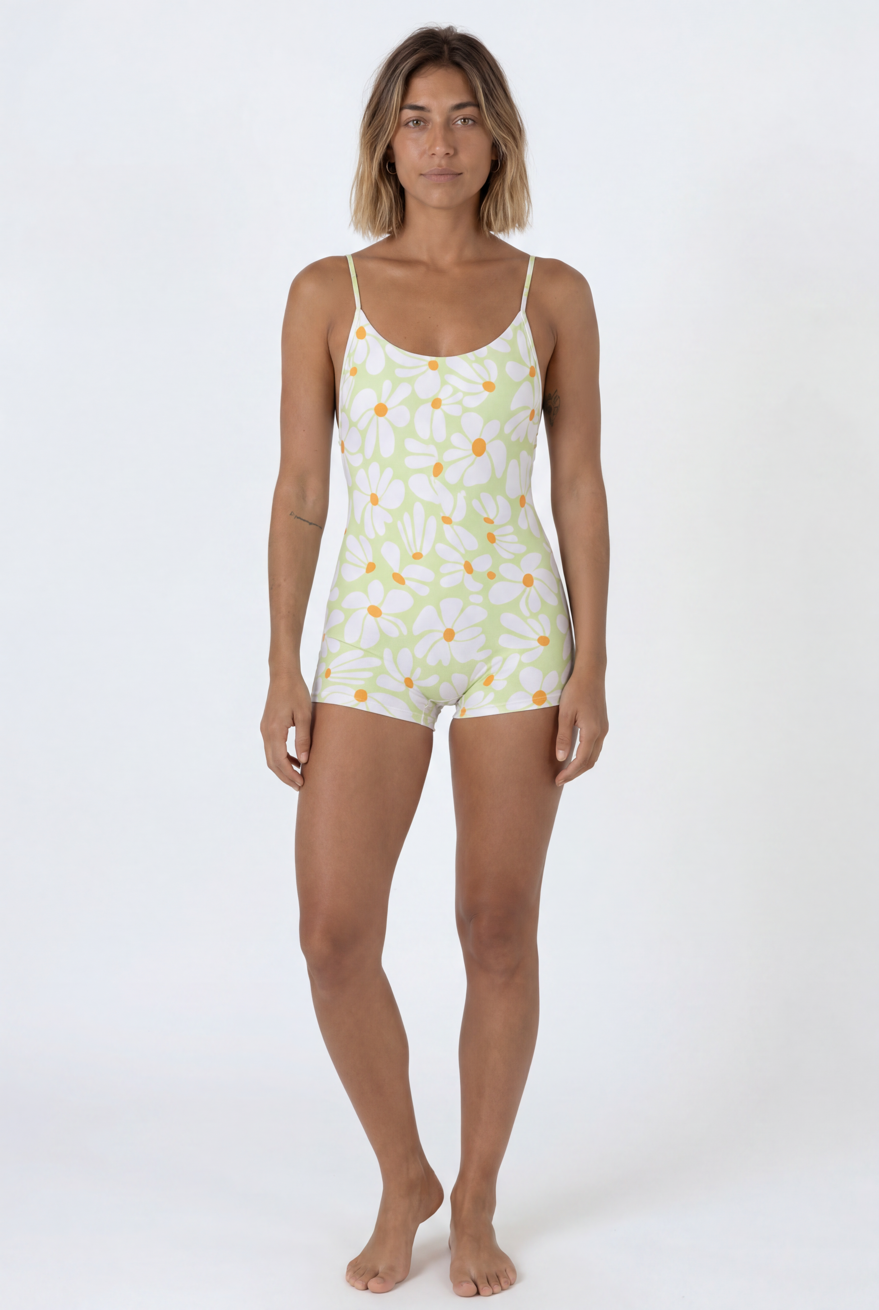 Mumi surf bodysuit Kaya Green – sustainable REPREVE® recycled swimwear | Ula